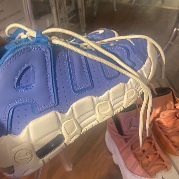 Two pairs of sneakers grade school size 3 - Picture 3 of 5